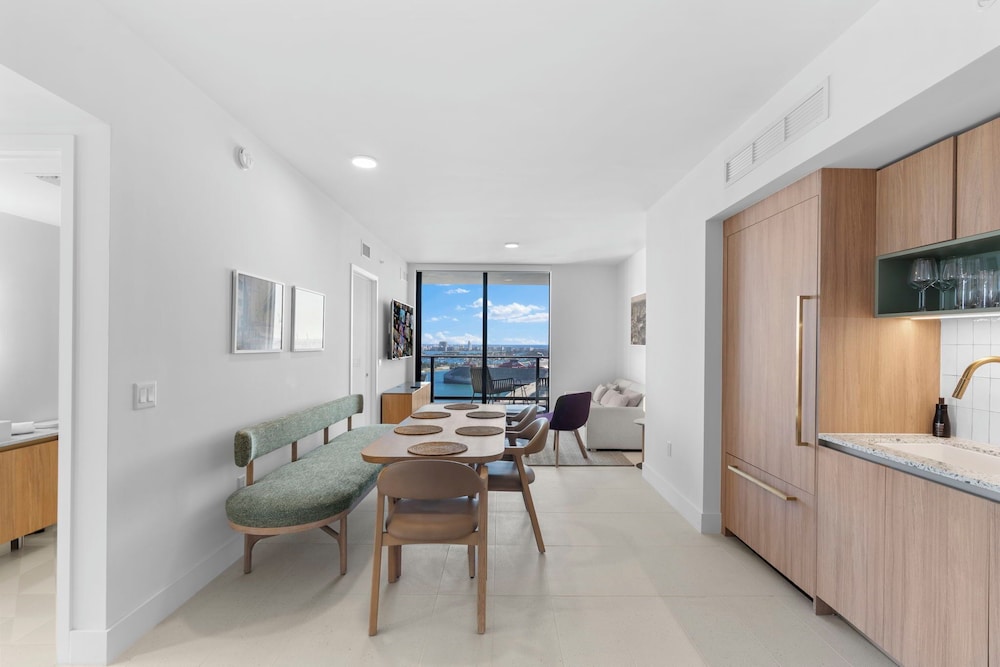 Luxury Condos in Downtown Miami
