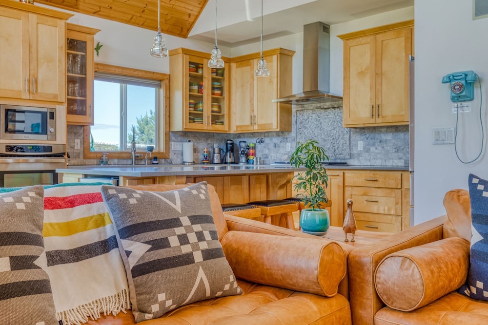 Gated Community Ocean View Hot Tub Peerless Game Room Wifi 600 35
