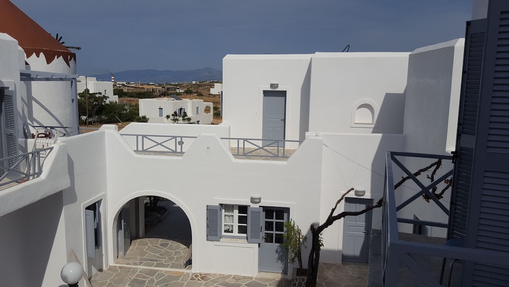 Teoria Paros | Matsas Windmill