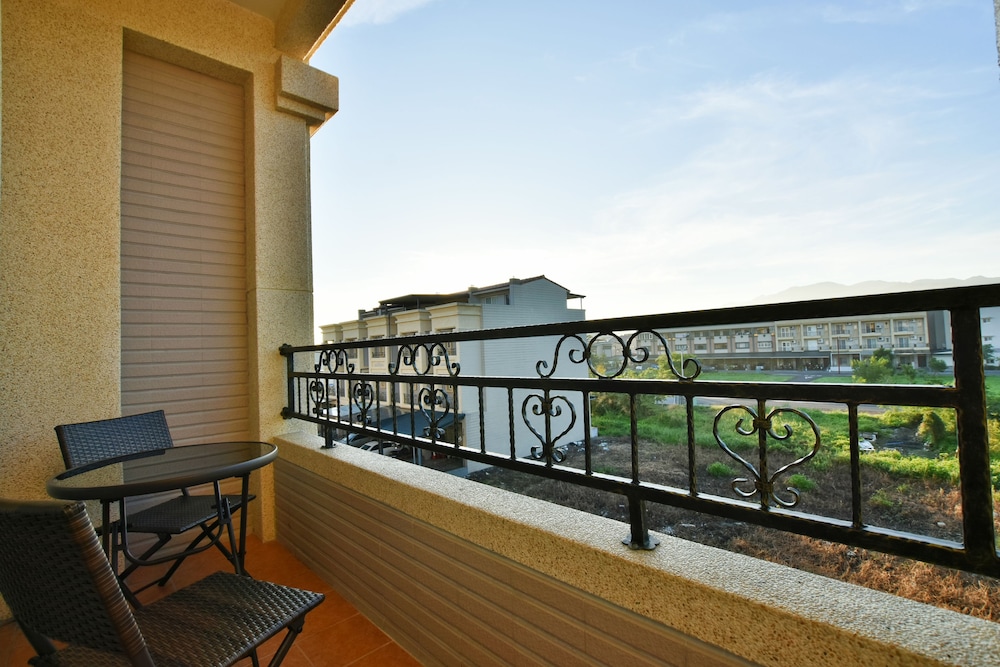 Lane B&B