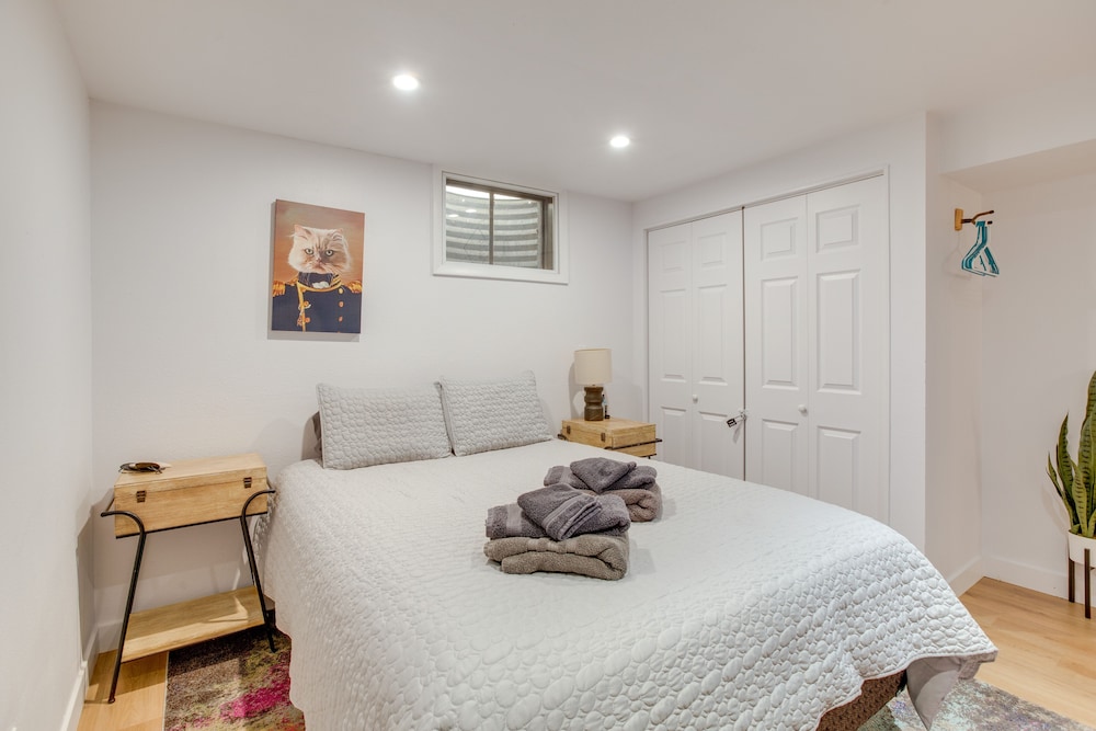 < 7 Mi to Dtwn: Denver Home w/ Large Yard!