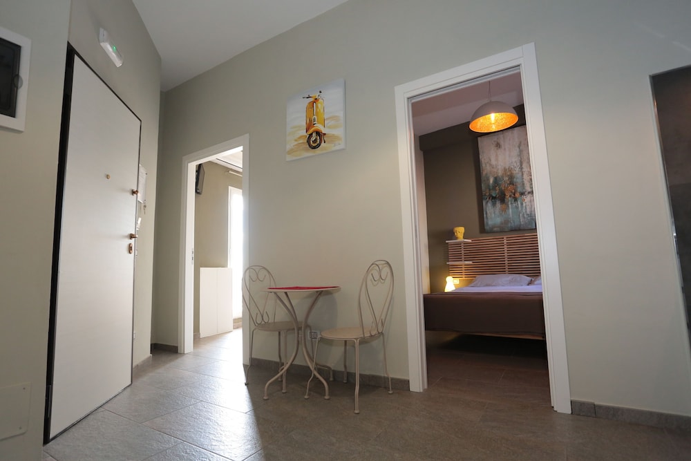 OIKIA AUTOMATIC ROOMS