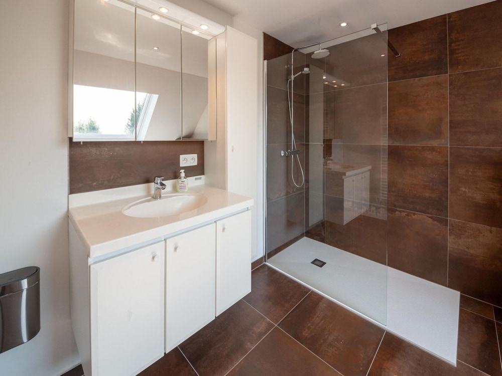 Pet Friendly Villa in Elsenborn
