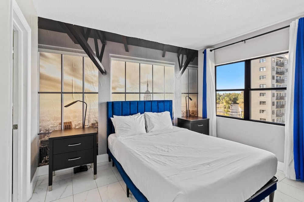 Enclave Swanky