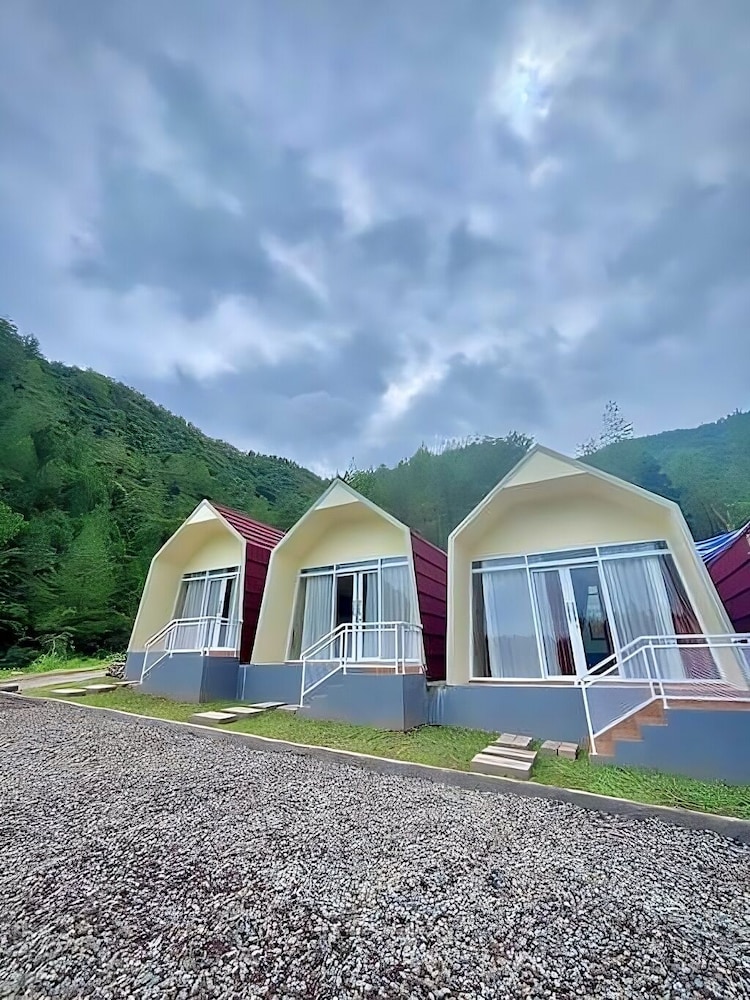 Diiza Glamping Tawangmangu