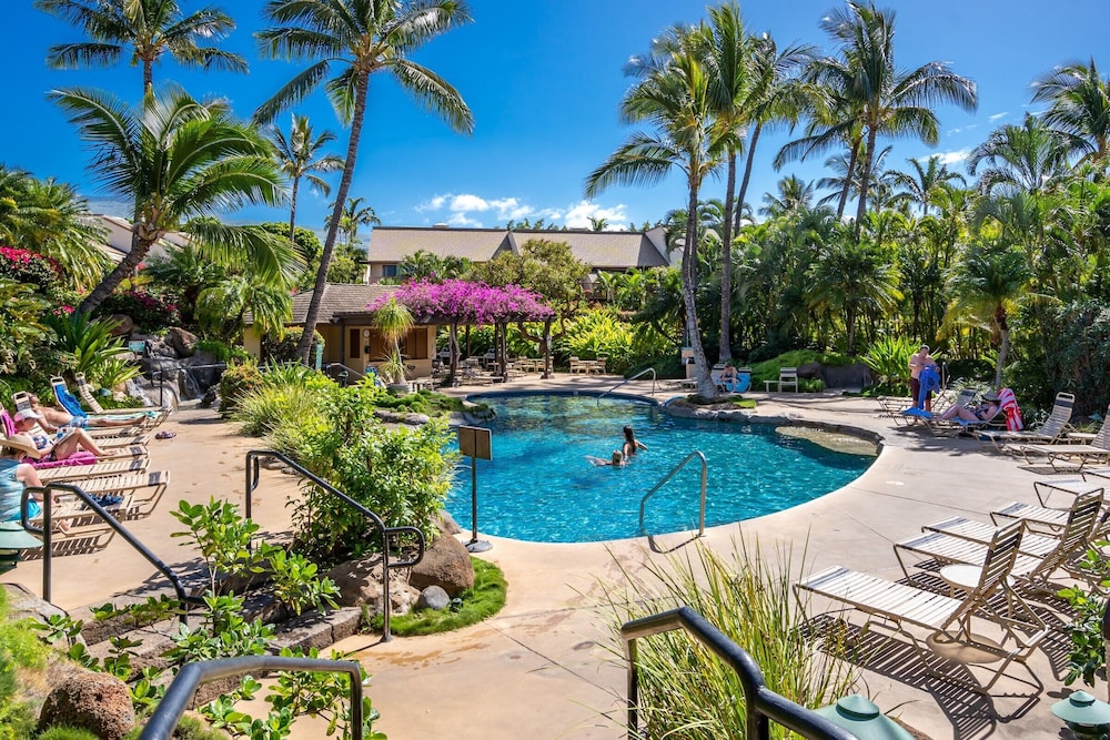 Luxurious & Spacious Ocean Vistas view 2
