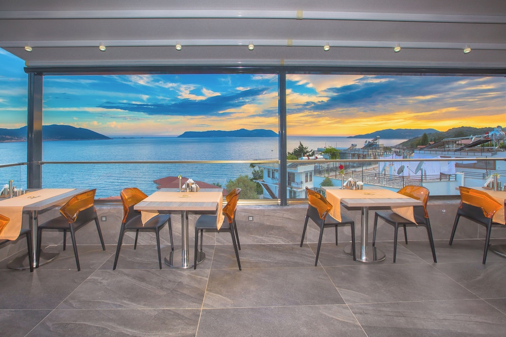 Erdem City Hotel - Image 15