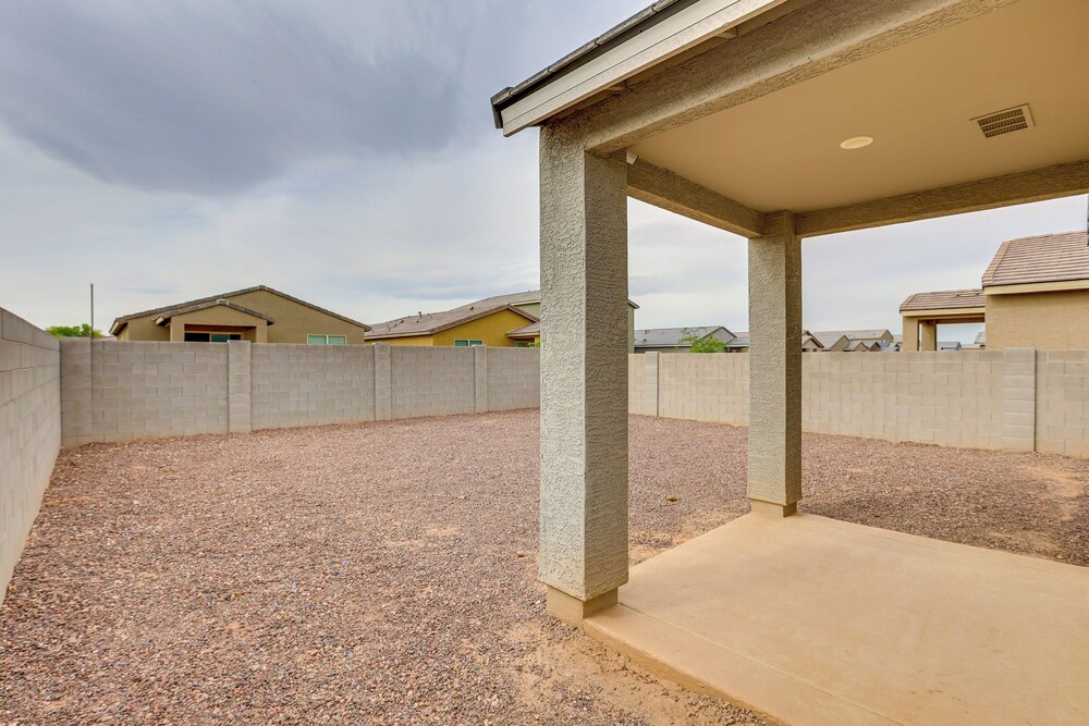 10 Mi to Dtwn Phoenix: Chic Family Home