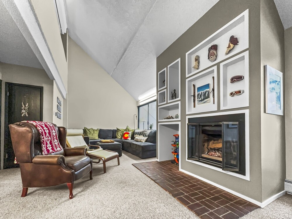 SkyRun - Vacation Condos in Copper Mountain Resort CO