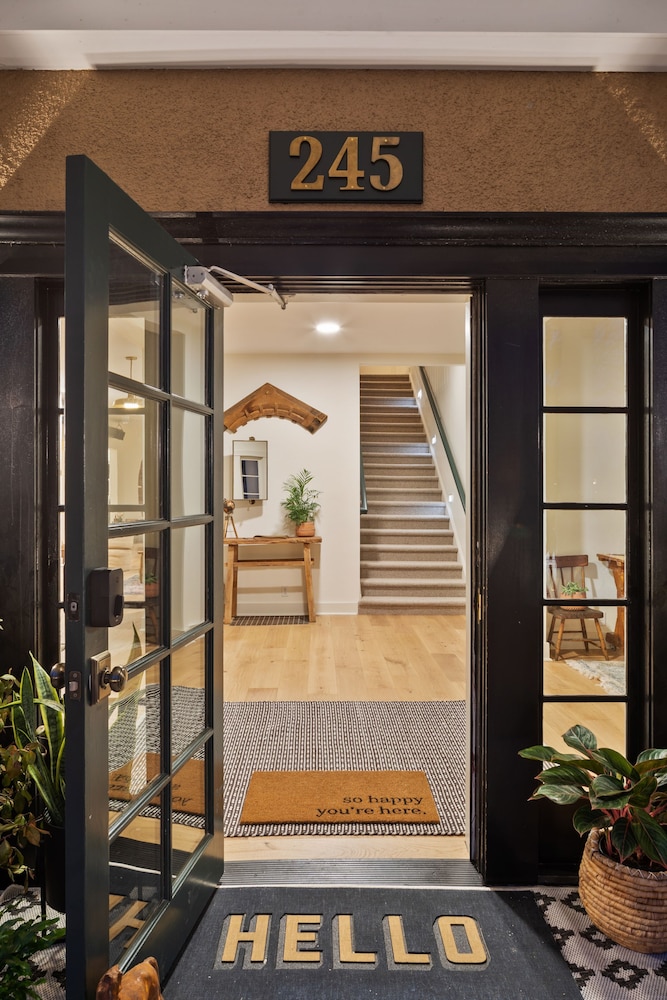 Jacksonville Vacations - Magnolia Hotel - Property Image 29