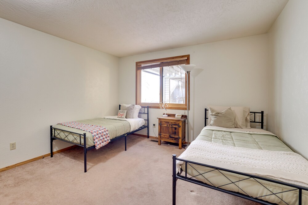 Nampa Vacation Rental Townhome Near Lake Lowell! view 2
