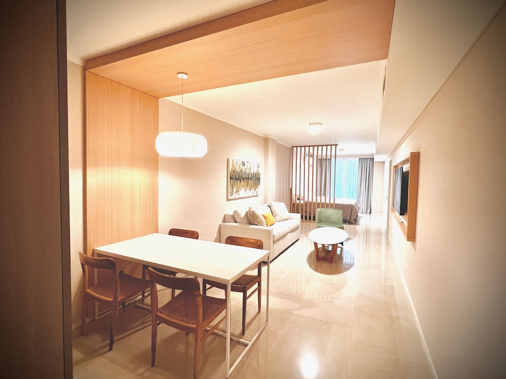 Luxury Apartments in Deco Recoleta by Apartments Bariloche