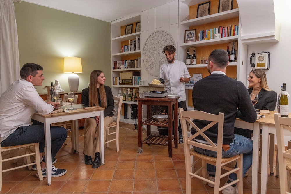 Villa LeMarche b&b