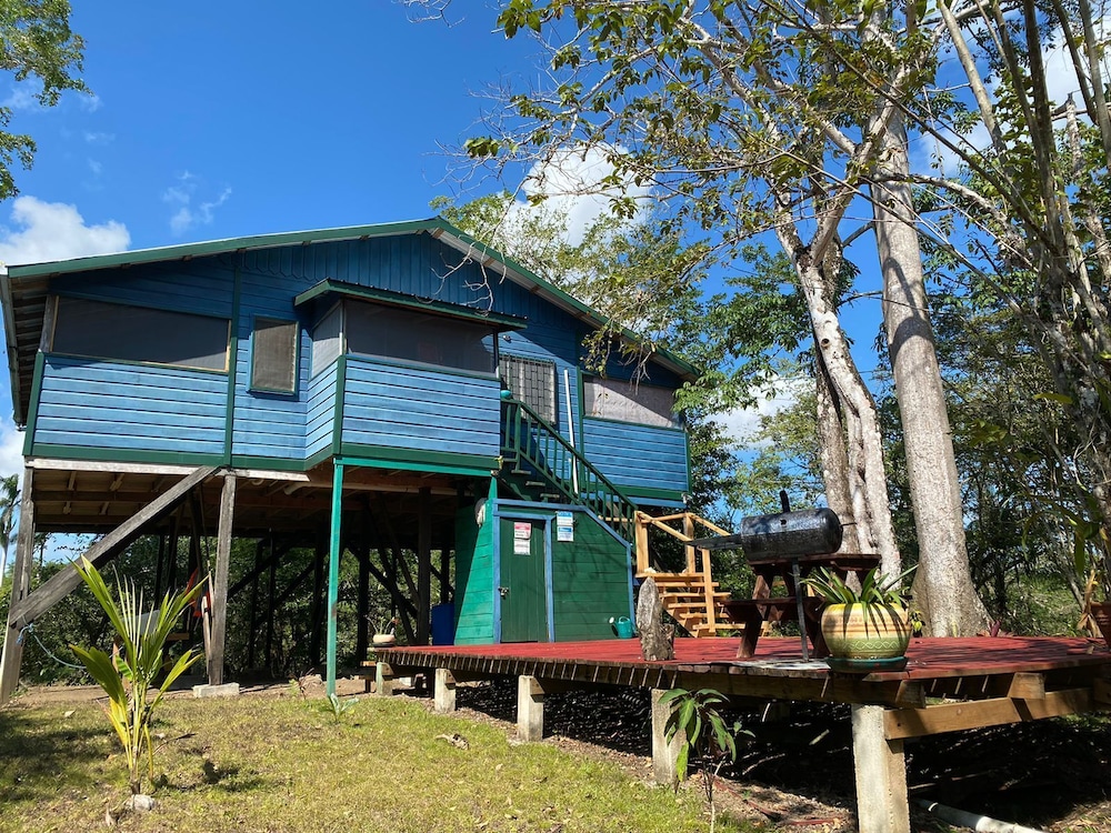 Howler House