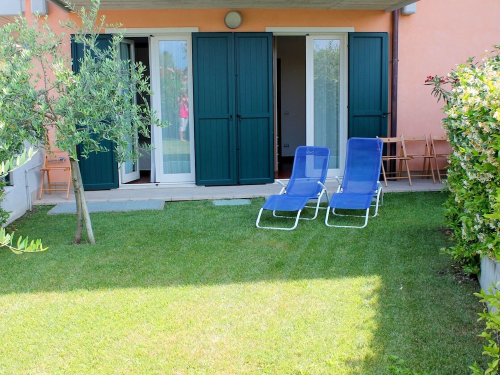 Elegant Holiday Home in Lazise with Swimming Pool near Lake photo 4