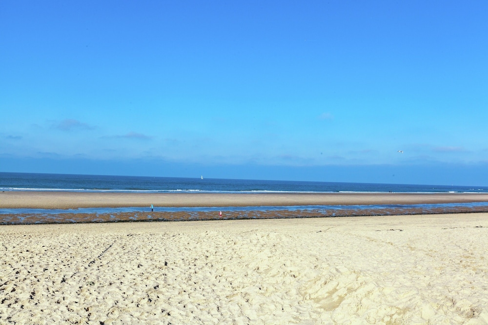 Apartment in Oostkapelle Near the Beach view 4