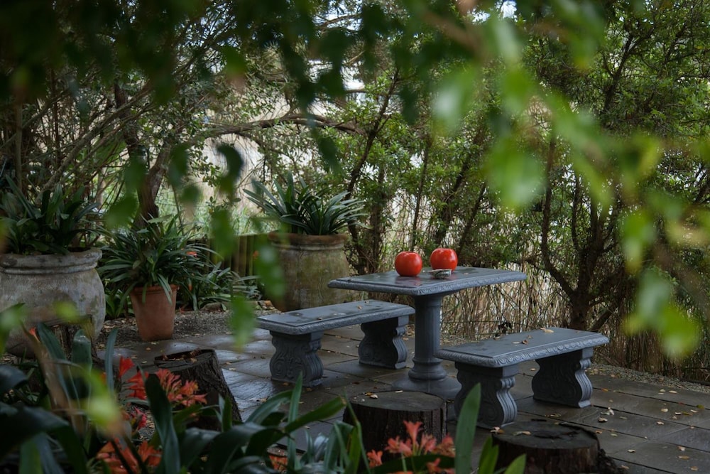 Serendipity Guest House and Restaurant