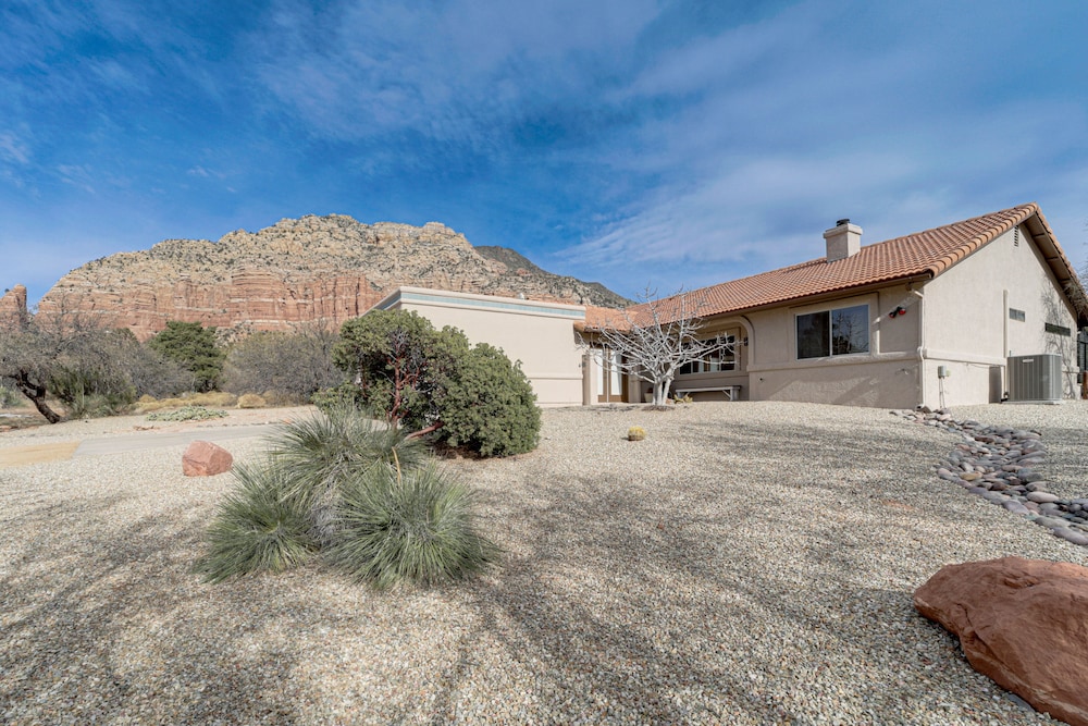 Secluded Sedona Escape w/ Patio & Red Rock Views! view 2