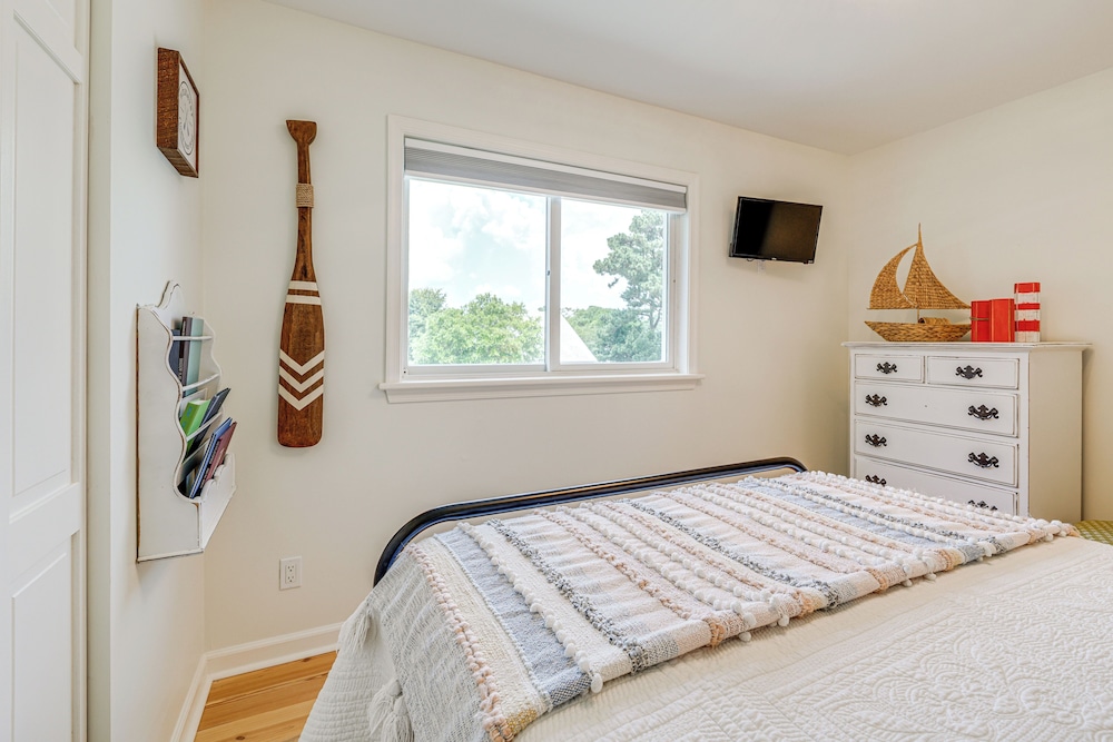 Private Beach Access & Hot Tub: Kitty Hawk Haven