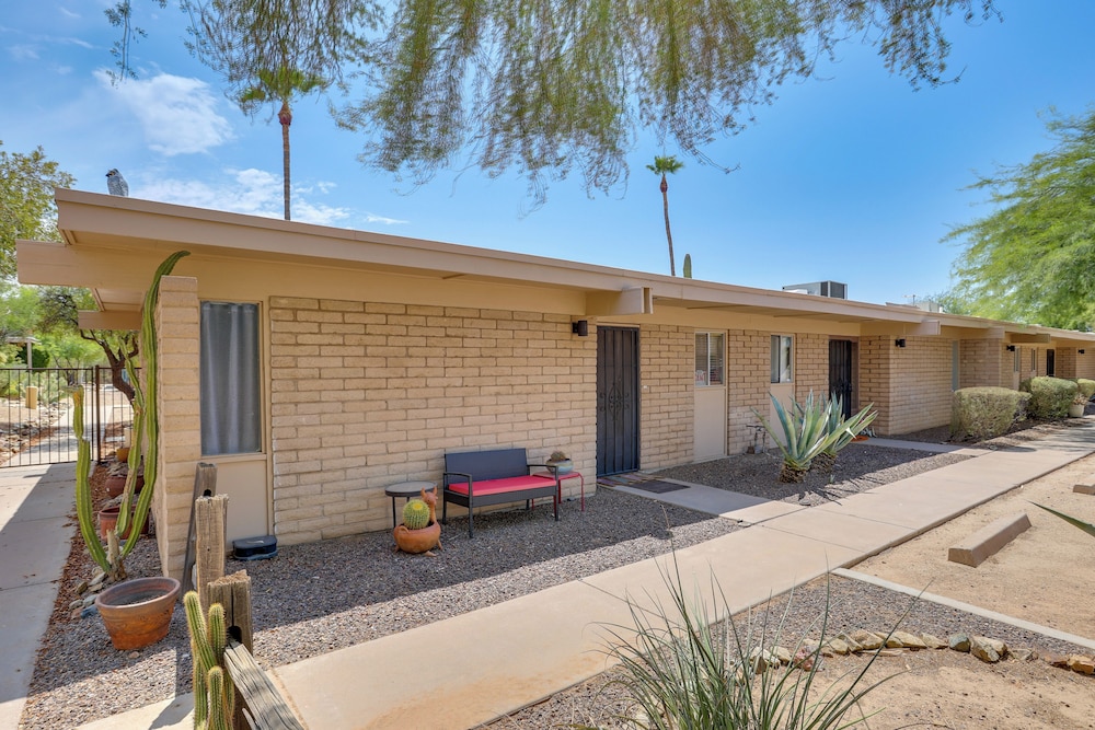 8 Mi to TPC Scottsdale: Quiet Condo w/ Pool Access