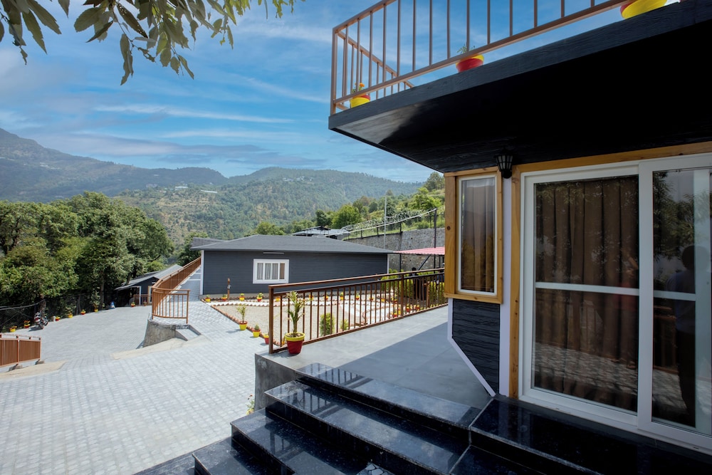 Nirmaya Resort