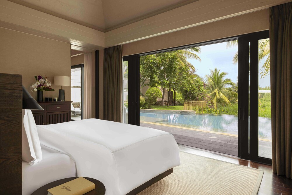 Raffles Hainan