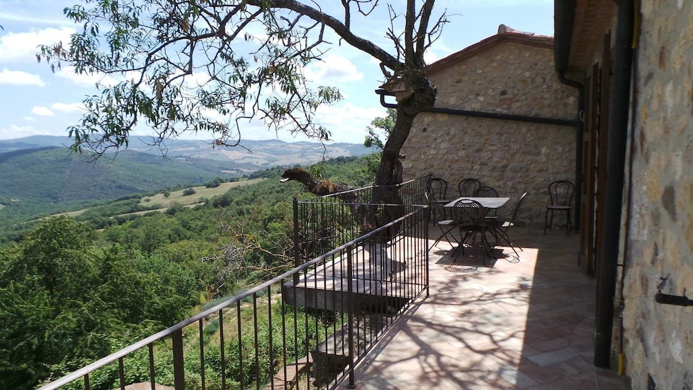 Agriturismo Castello di Bucignano