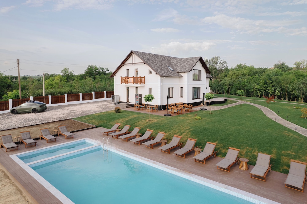 Purcari Retreat