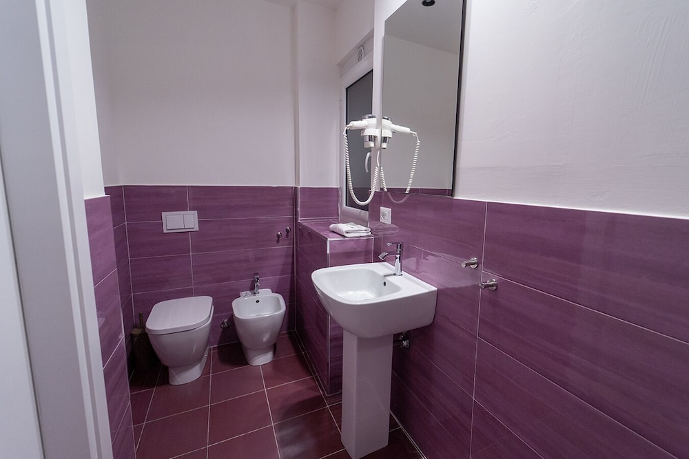 P.C. Boutique H. Napoli Centro by ClaPa Group Dislocated Hospitality