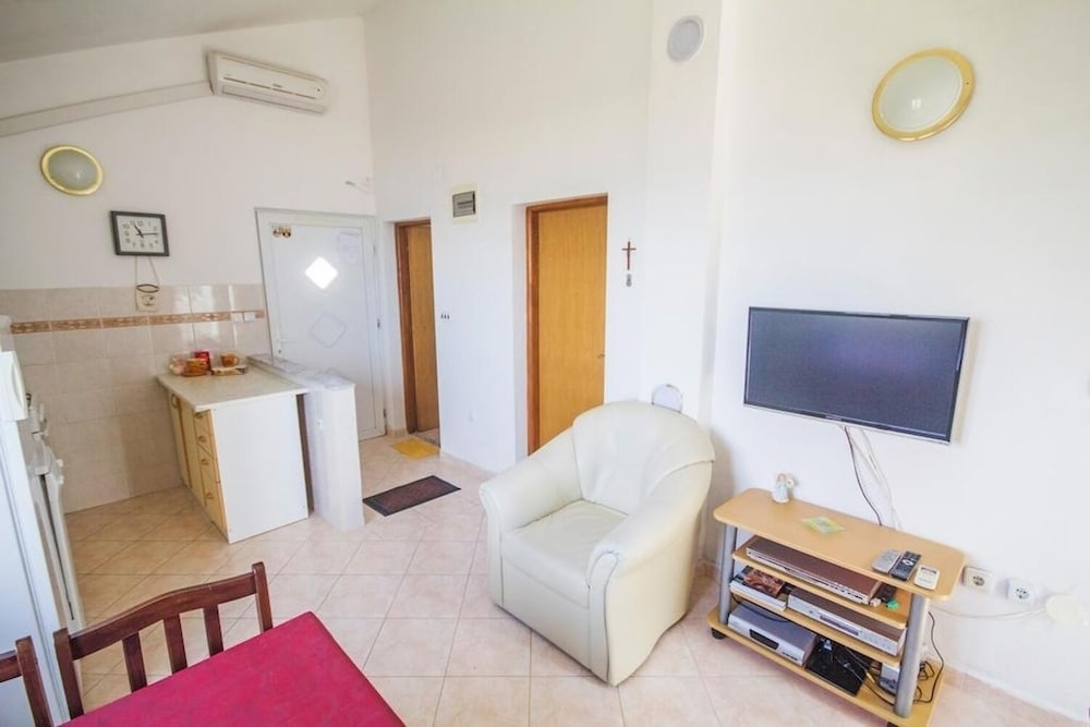 Teo - 8m From the sea & Parking - A3 Novi view 3