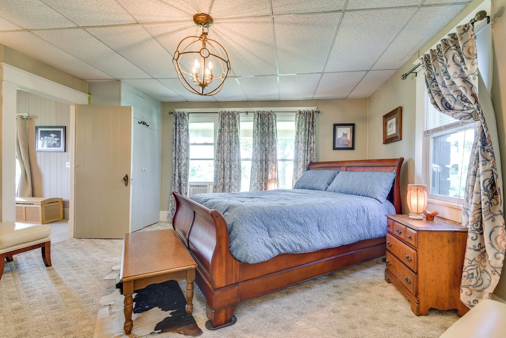 Countryside Retreat w/ Pasture Views in Hominy