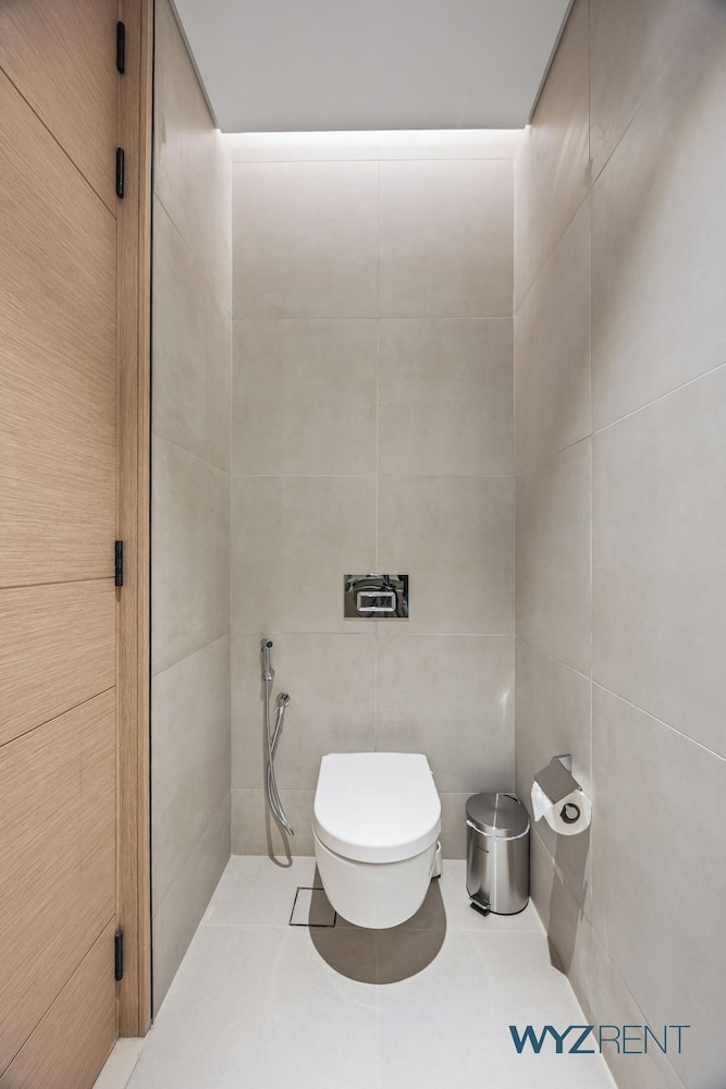 Luxury 1BR Address JBR Beachfront