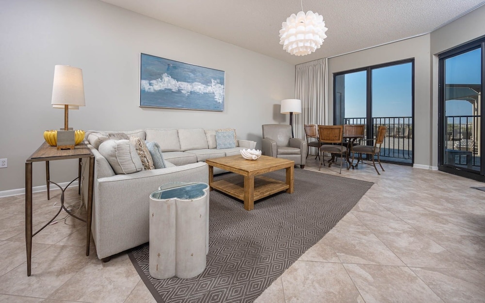 Phoenix X 104 3 Bedroom Condo