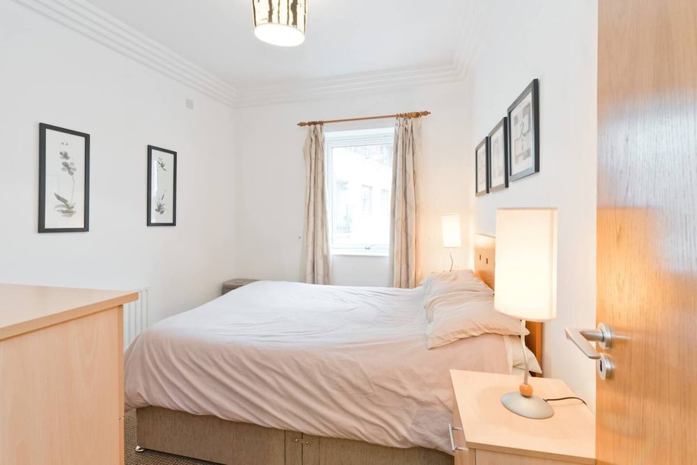 Immaculate 1-bed Apartment in Dublin 1