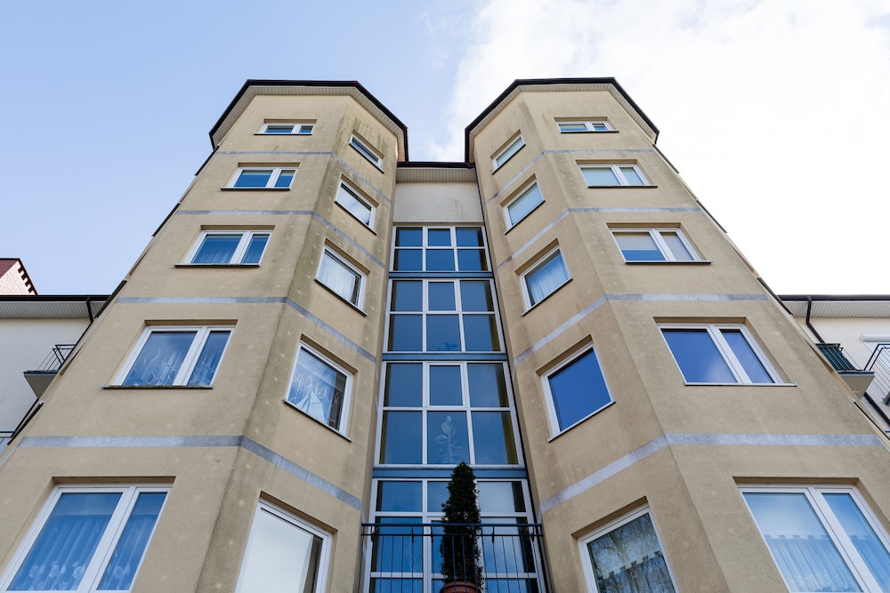 Apartamenty Pod Wiezyczkami by Renters view 3