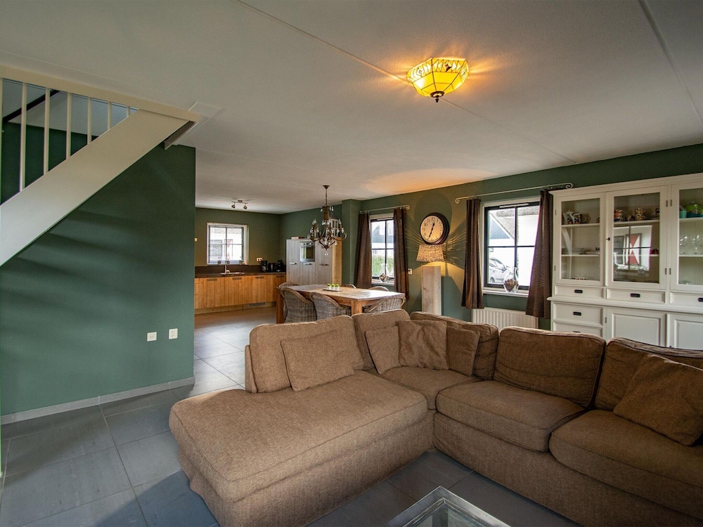 Amicable Villa With Whirlpool