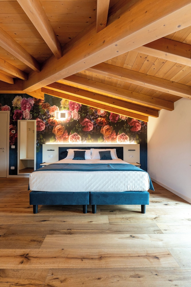 4 Elementi Relais