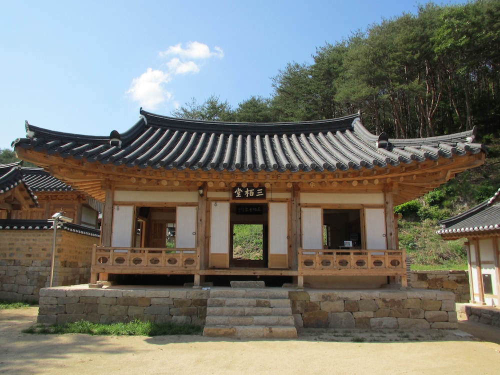 Ongyejongtaek Sambaekdang