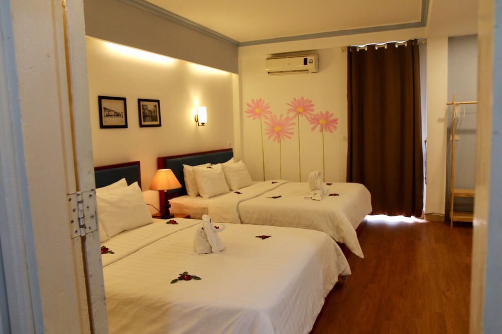 Hanoi Old Quarter House