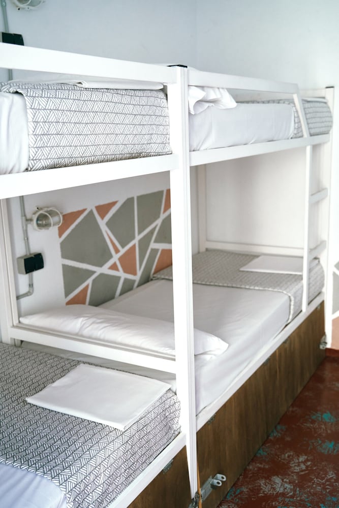 LOFT APART & HOSTAL Group