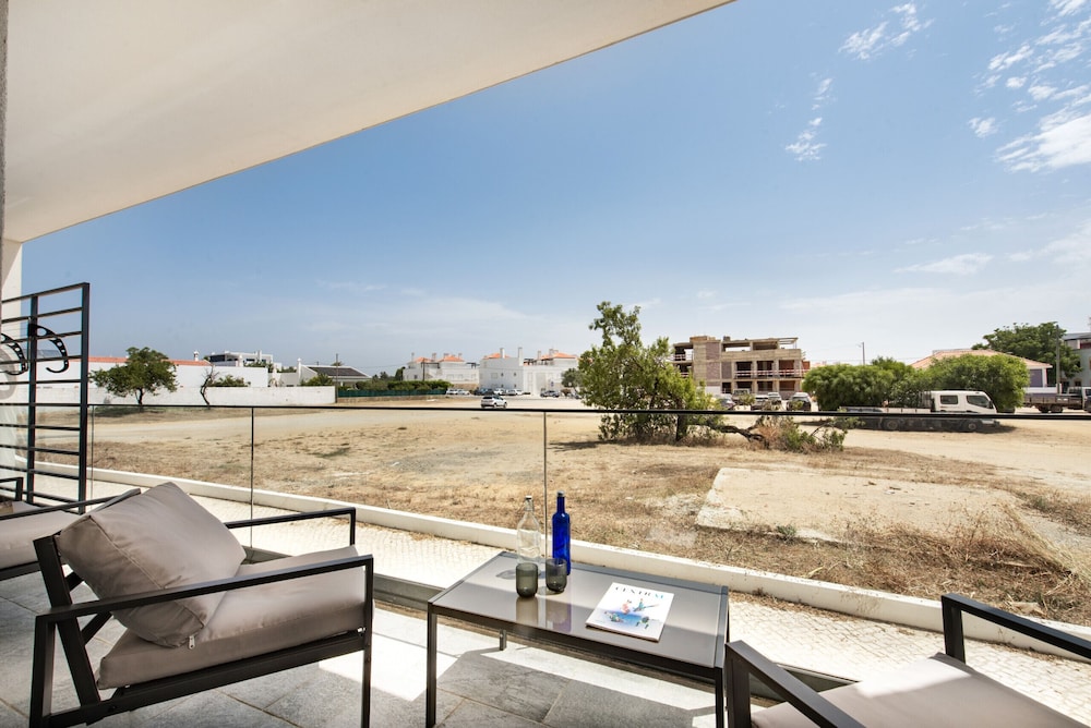 Sunny Apartments J in Tavira