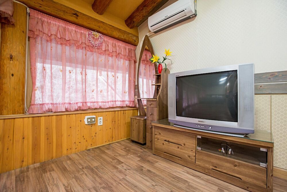 Vivaldi house view 4
