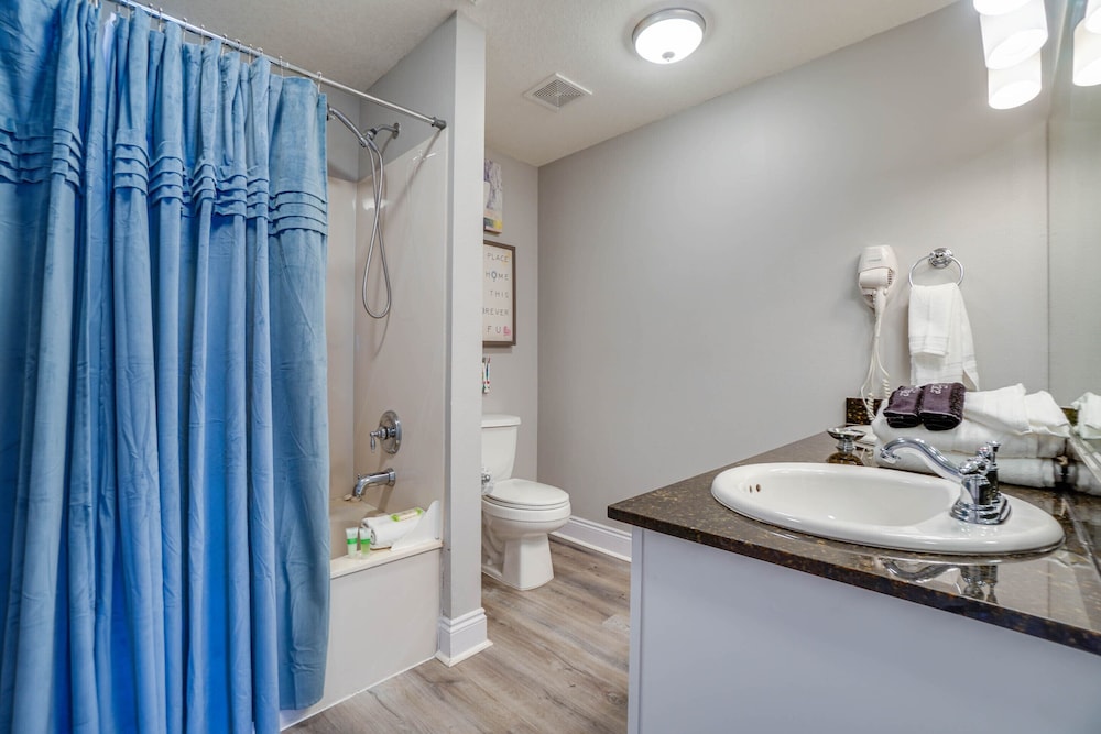 Calypso Beach Resort by Panhandle Getaways