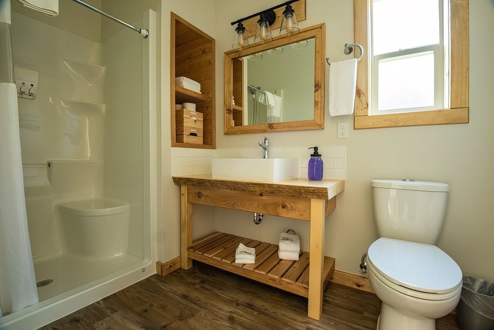 Cabins West