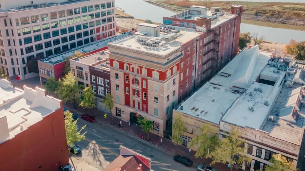  Landing Furnished Apartments Downtown Memphis