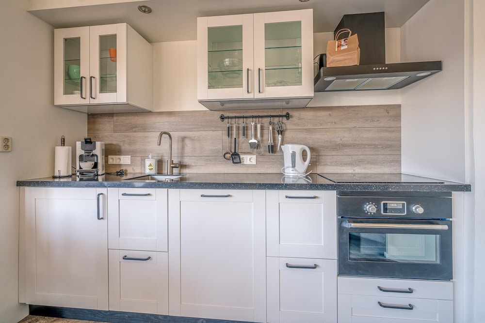 Nice Apartment Near the Center of De Koog