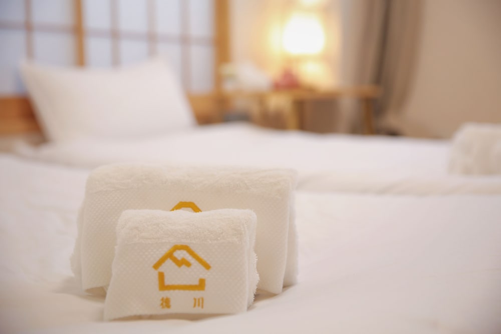 CU Host CASA