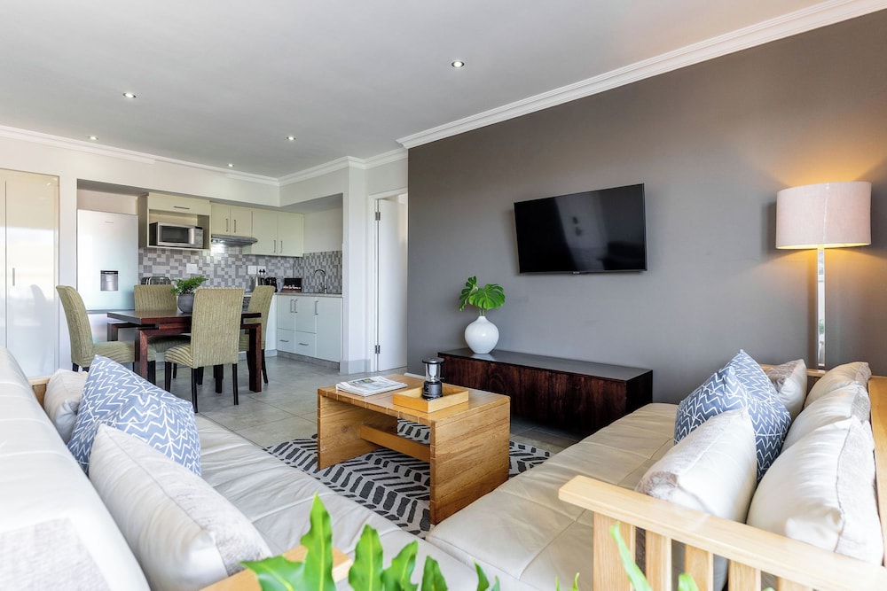 Hermanus Vacations - Harbour House Hotel - Property Image 65