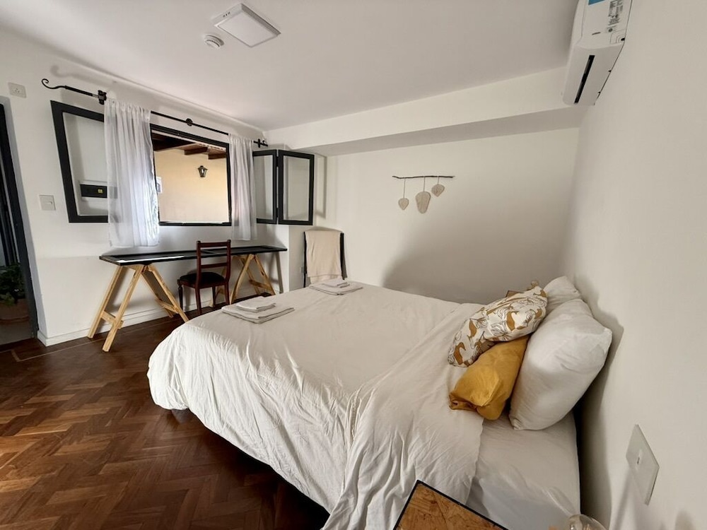 Clivias Hostel