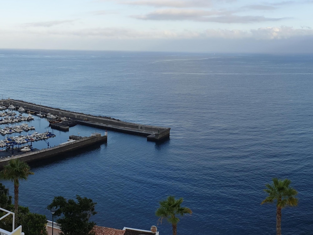 Estudio con Amplia Terraza en los Gigantes
